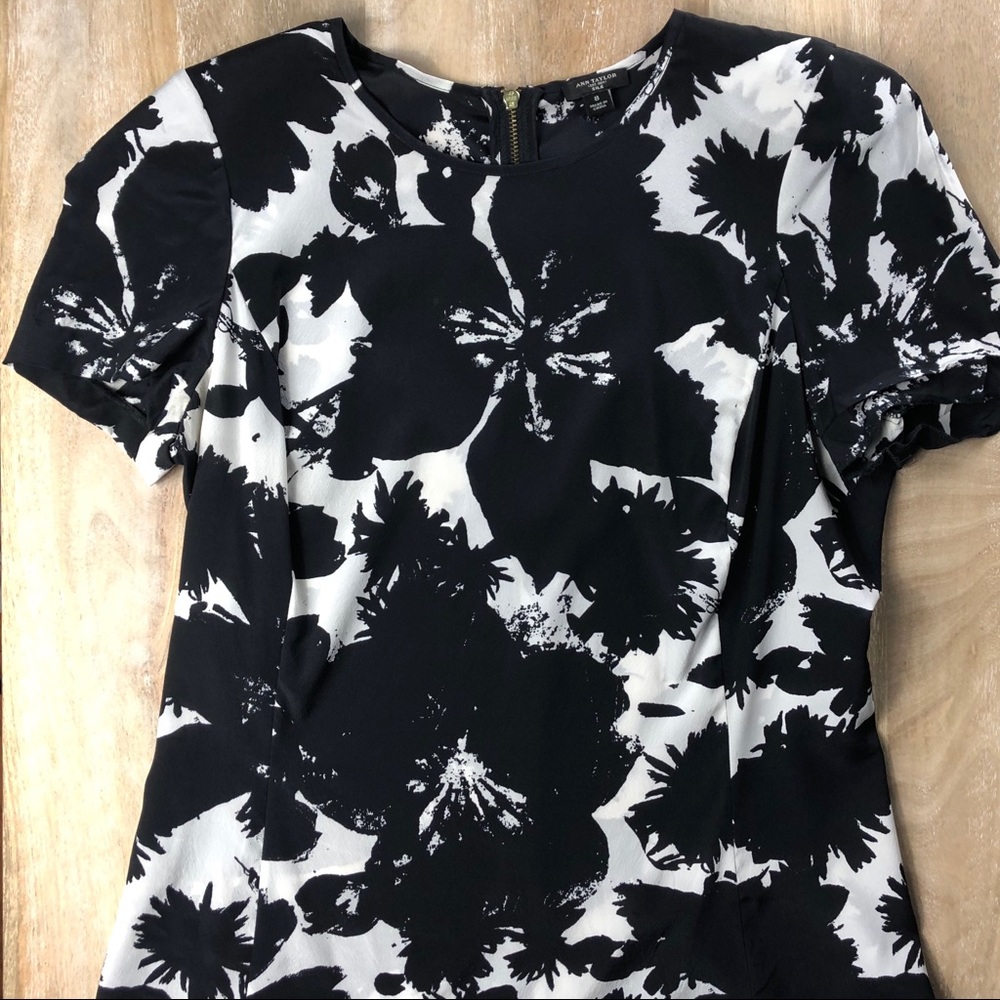 Ann Taylor 100% Silk Floral Printed Top